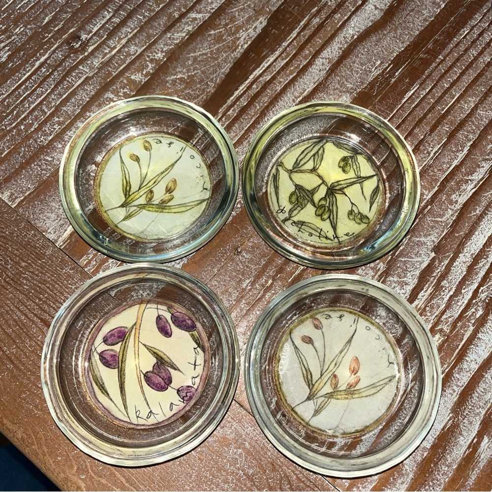 Vintage Glass Olive Oil Dipping Bowls Sauce Ramekin Cork Bottom (4)